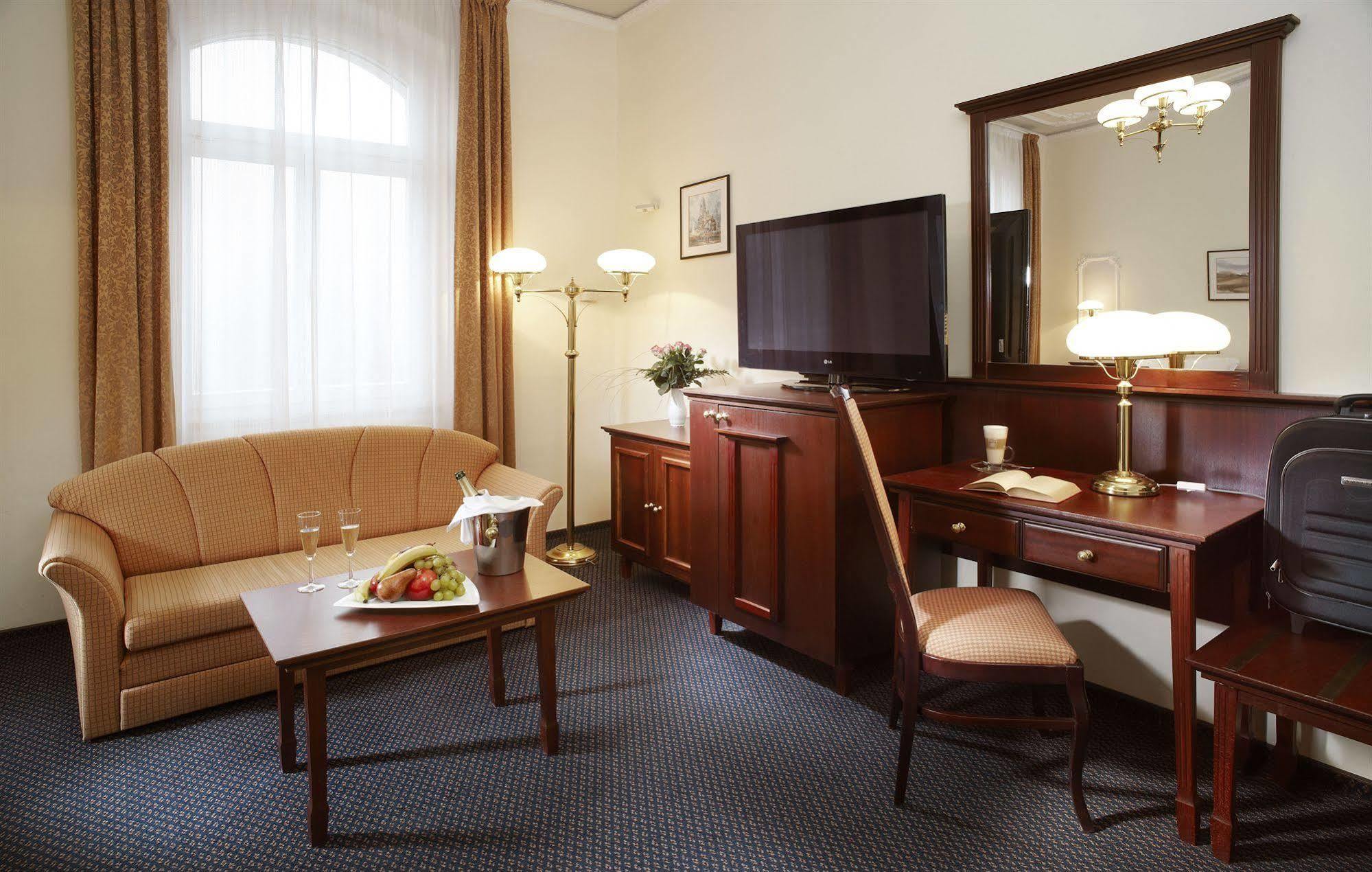 Mariánské Lázně Hotel Excelsior מראה חיצוני תמונה